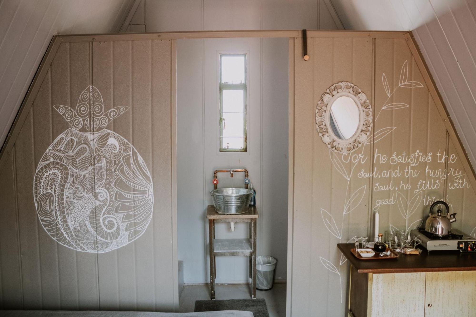 White Linen Guesthouse Tierpoort Eksteriør billede