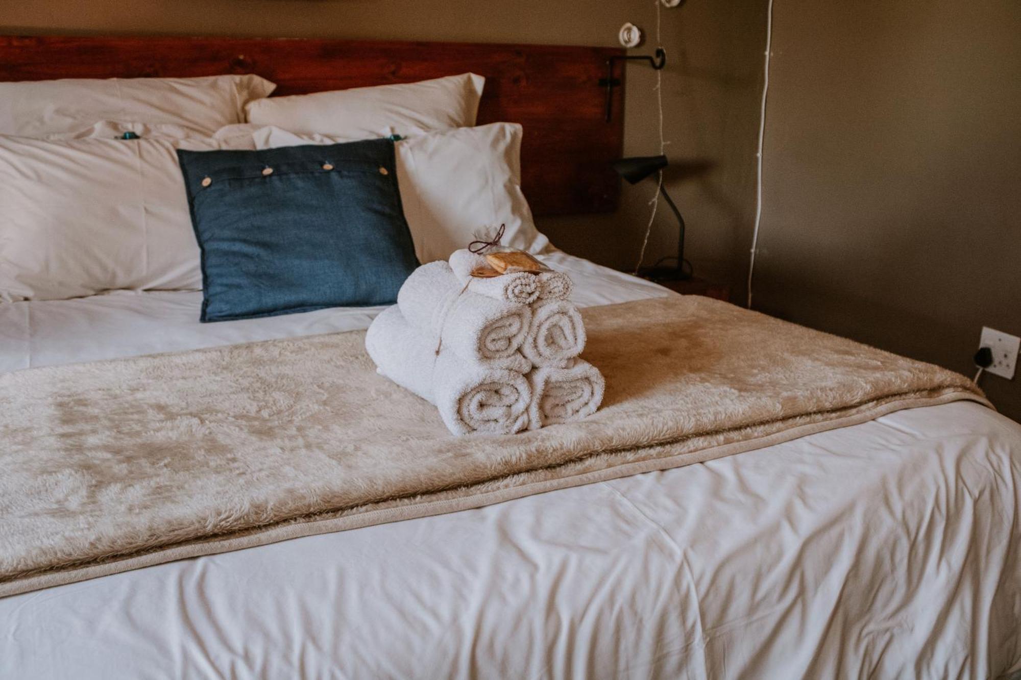 White Linen Guesthouse Tierpoort Eksteriør billede