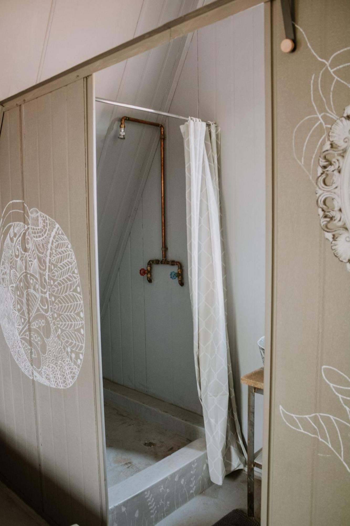 White Linen Guesthouse Tierpoort Eksteriør billede